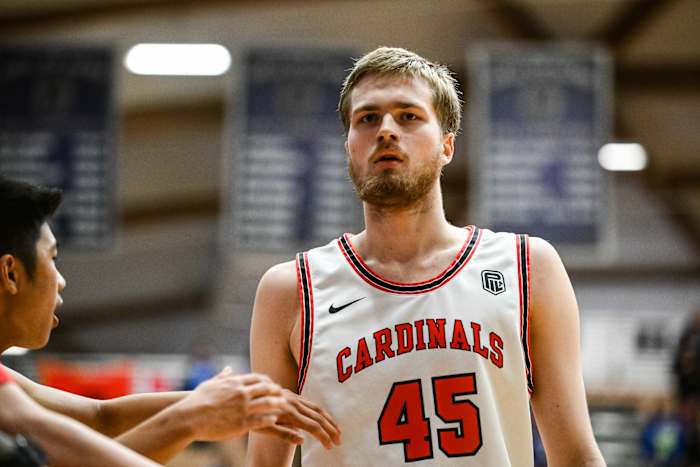 Lincoln Gresham 6A Oregon boys basketball quarterfinal Naji Saker -8